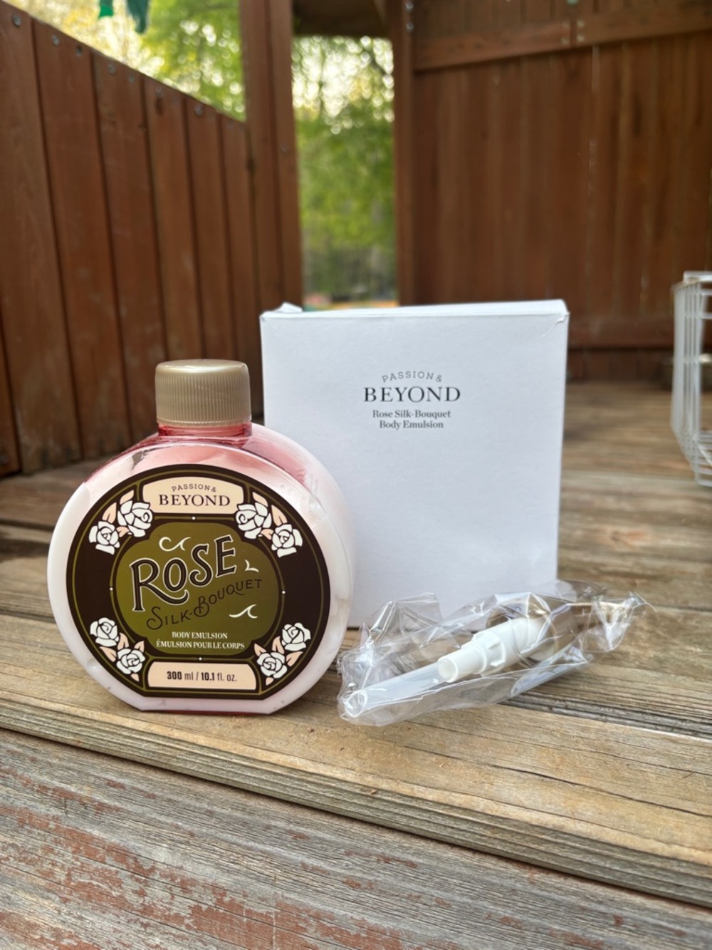 Avon Beyond Rose Silk Bouquet Body Emulsion - Pink and Gold Accents